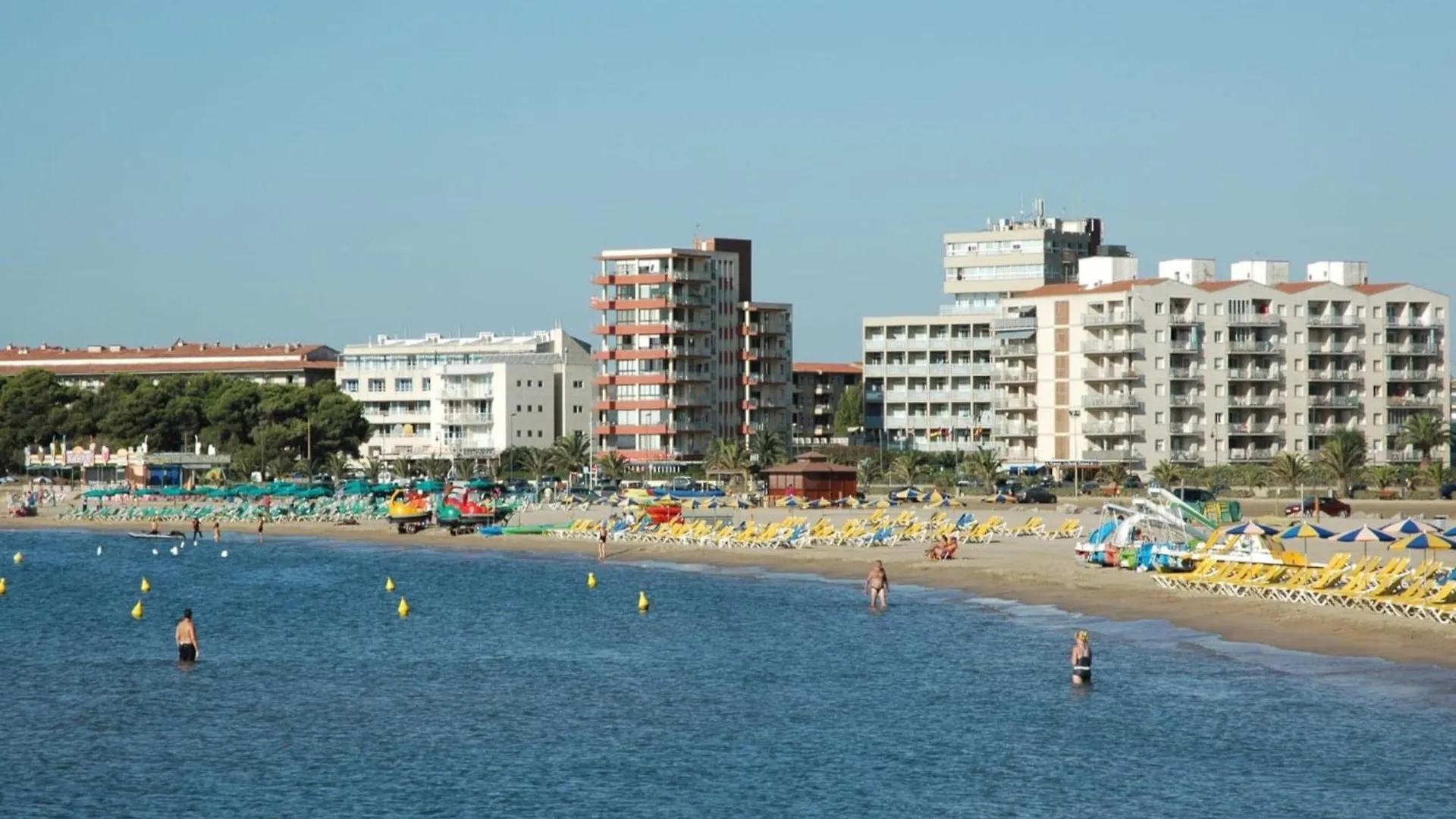 The Apartment In Estartit Has 2 Bedrooms L'Estartit