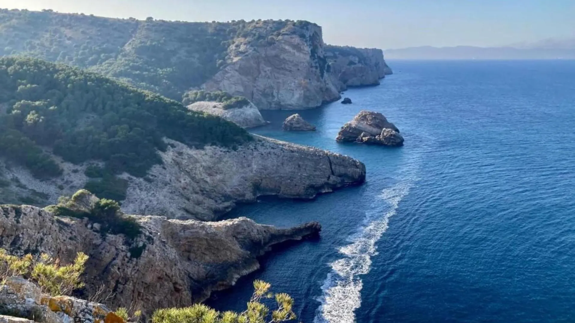 The Apartment In Estartit Has 2 Bedrooms L'Estartit