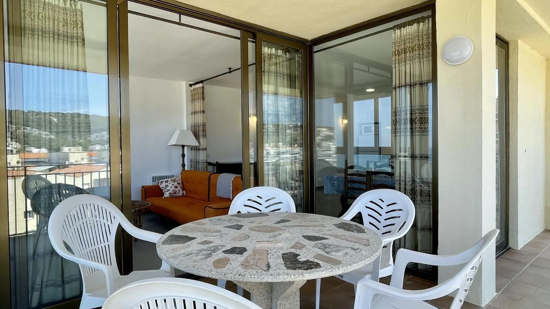 The Apartment In Estartit Has 2 Bedrooms L'Estartit